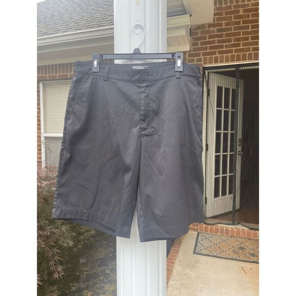 Nike Golf Tour Performance Dri-Fit Chino Shorts Men's 35 Black Solid Pockets - Picture 1 of 5
